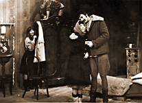 Mihaela Marinescu, Vasile Vasiliu, Marinela Popescu şi Mihai Gingulescu în &bdquo;Cvadratura cercului&ldquo; de V. Kataev, regia Nicolae Scarlat